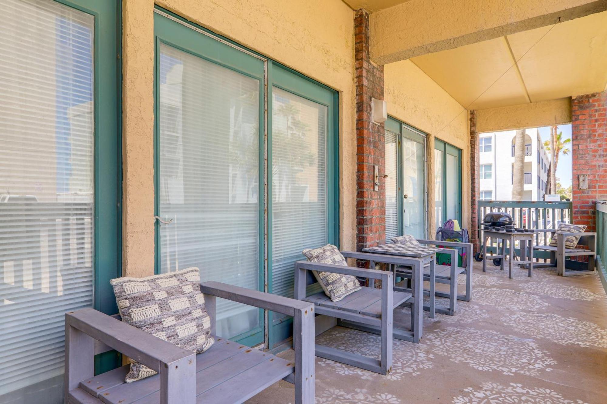 Luxe South Padre Condo With Pool - Walk To Beach! South Padre Island Exterior foto